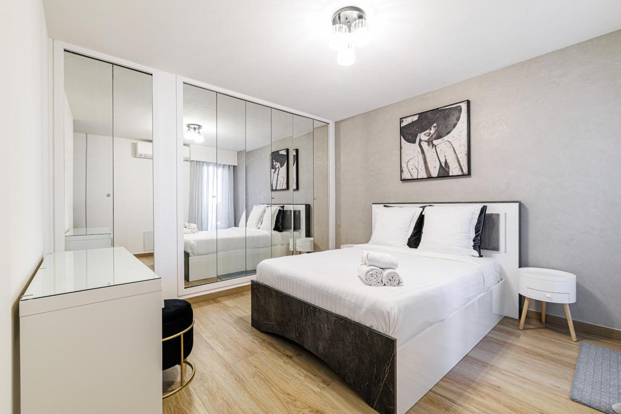Le Mediterranee-centre-climatisation Appartement Menton